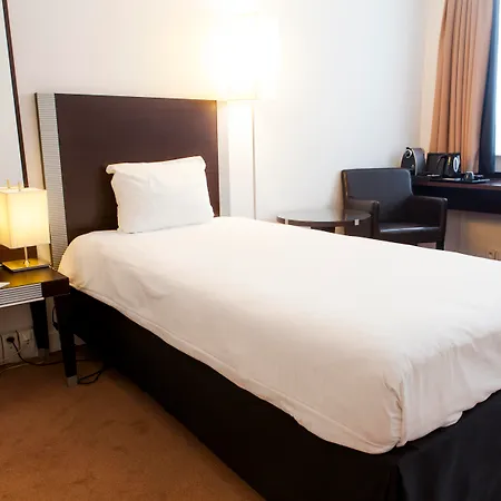 Progress Hotel
